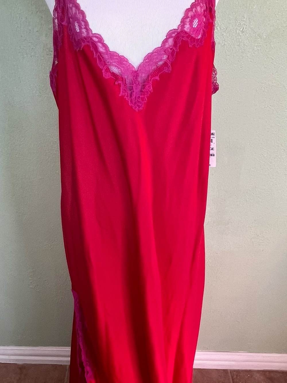 Women's Pink Lace-Trim Chemise - Nightgown/ Negligee size L